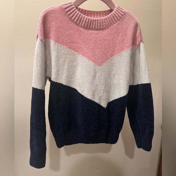 Sovereign Code Girls size 6 pink, white, and blue sweater - Picture 3 of 4